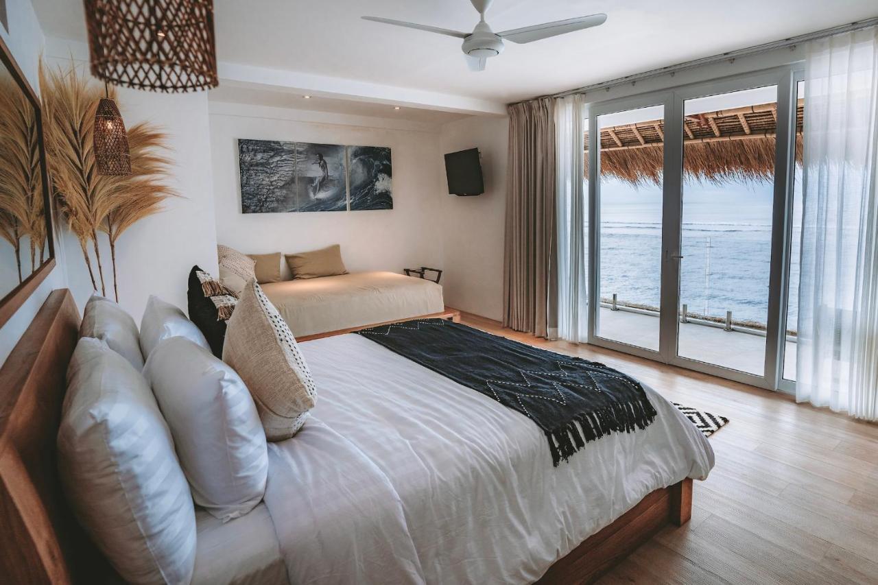 Legends Beachfront Resort Uluwatu Extérieur photo